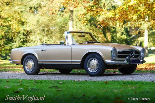 1969 Beautiful Mercedes 280 SL in a superb condition ! For Sale