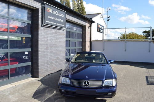 2000 Mercedes-Benz R129 SL320 -Lovely example, FSH, club member. SOLD
