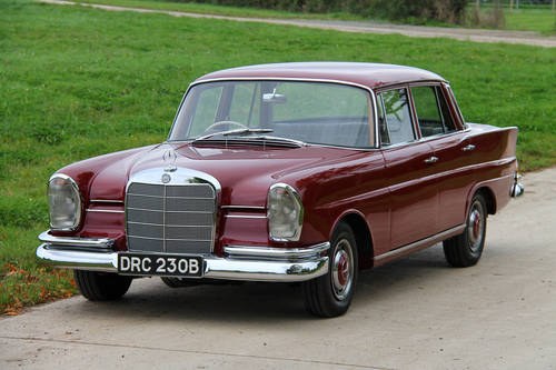 Mercedes-Benz 1964 220S Fintail Saloon | Show Condition SOLD