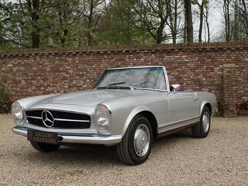 1970 Mercedes Benz 280SL Pagode, fully restored, cruise controle! For Sale