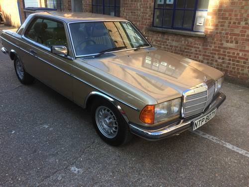 1982 Mercedes 280CE Coupe 2 Owners Lovely Condition In vendita