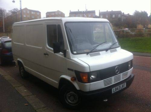 1993 MERCEDES 208D VENDUTO