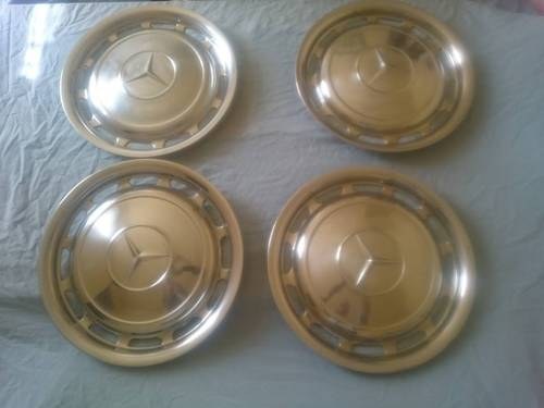 Mercedes hubcaps w100 600 Pullman For Sale
