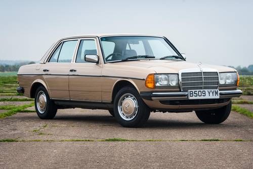 1985 Mercedes W123 230E Auto - 32k Miles From New SOLD