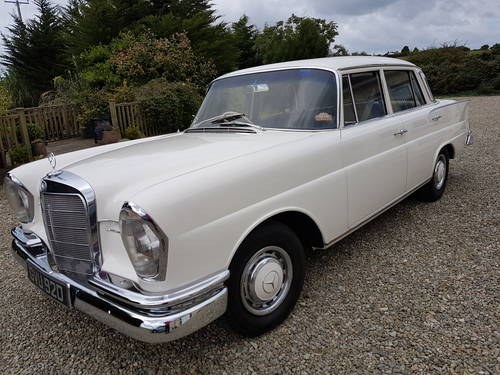 1966 MERCEDES BENZ 230S FINTAIL For Sale