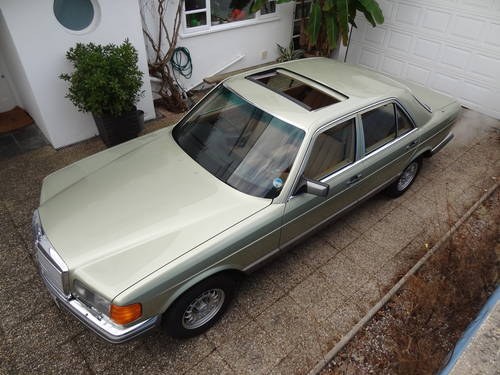 MERCEDES 380SE W126 1982 - AS NEW CONDITION For Sale