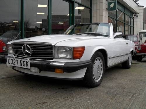 1986 Mercedes 560 SL LHD 1 OWNER AND ONLY 36K MILES FROM NEW In vendita