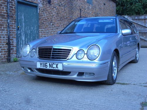 2001 Mercedes Estate e240 w210 v6 69000 miles In vendita