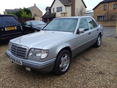 1995 W124 Mercedes Benz 280E With LEATHER!!! 1 Year MOT For Sale