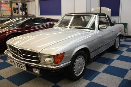 1983 Mercedes Benz 280SL 33,000 miles In vendita
