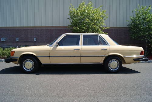 1980 Mercedes-Benz 300SD For Sale