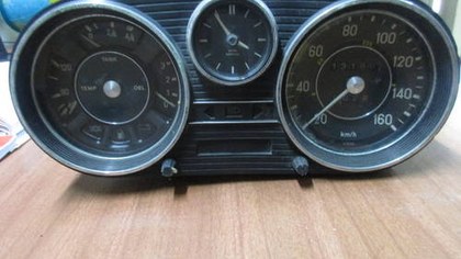 Instrument panel for Mercedes 220/8 D