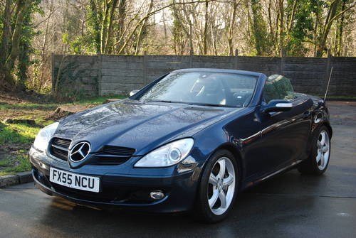 MERCEDES SLK 350 CONVERTIBLE / 3.5 AUTOMATIC / 2005 / 55 / F For Sale