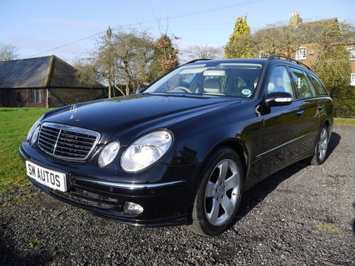 2006 MERCEDES E320 CDI ESTATE AUTO 7 SEATER (£5K OPTIONS) FSH For Sale