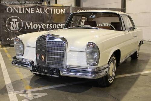 1964 Online auction - MERCEDES 220 SE For Sale by Auction