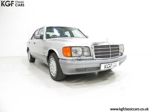 1991 An Opulent Mercedes-Benz W126 300SE with Just 64,801 Miles VENDUTO