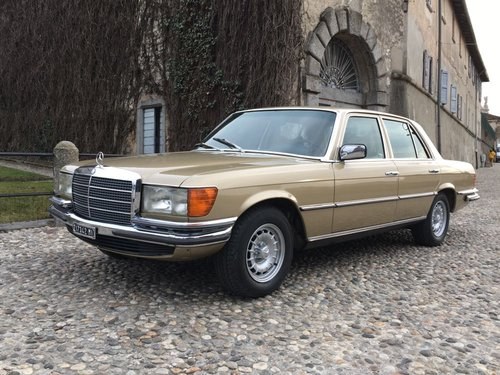 1975 Mercedes Benz 450Se  SOLD