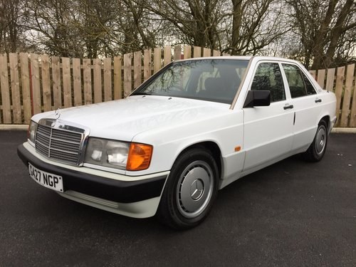 1989 Mercedes 190 2.0 - Only 53,000 miles In vendita
