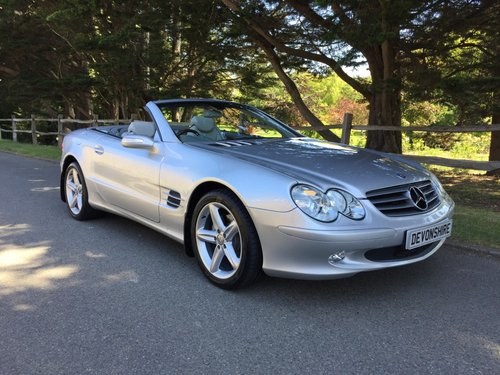 2003 Mercedes Benz SL350 V6 ONLY 23,000 MILES FROM NEW In vendita