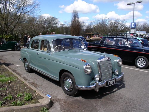 1957 Ponton 220S in Moss Green For Sale
