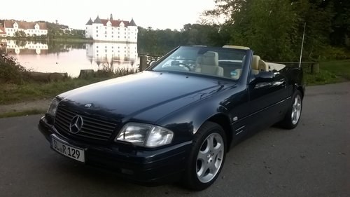 1998 Mercedes Sl 320 V6 with Glass Pano Hardtop For Sale