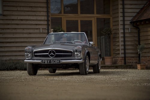 1970 Mercedes 280SL Pagoda for Auction on The Market In vendita all'asta