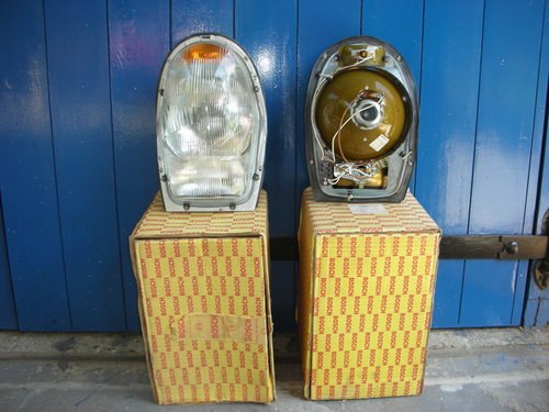 1965 Headlights In vendita