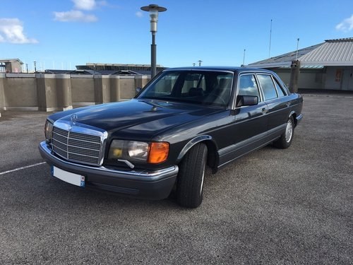 1990 Mercedes-Benz 560 SEL Carat by Duchatelet For Sale by Auction