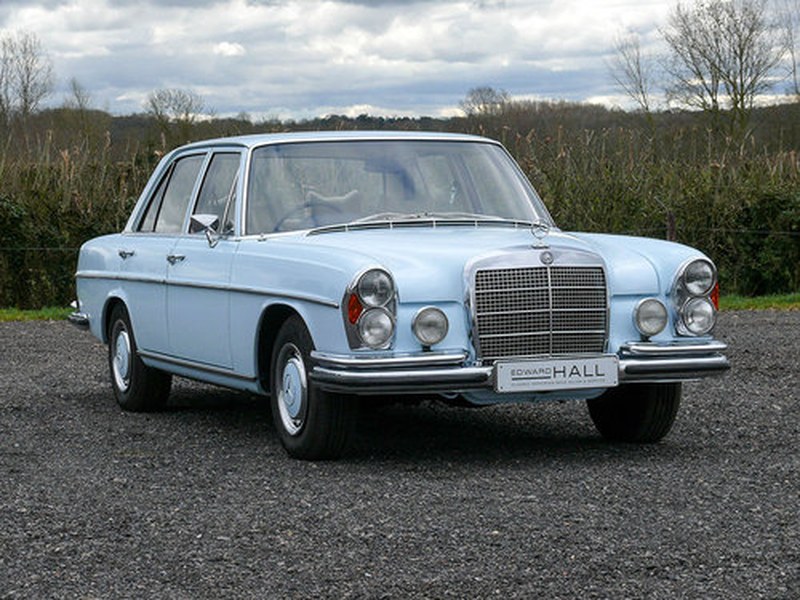 1972 Mercedes-Benz W108 280SE 3.5 Saloon