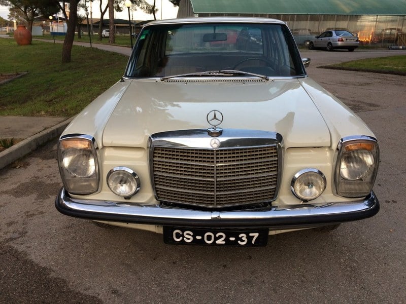 1969 Mercedes 200