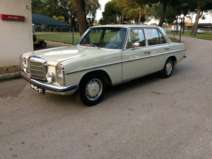 1969 Mercedes 200