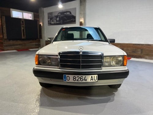 1989 Mercedes 190 - 3