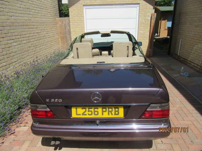 1993 Mercedes E Class