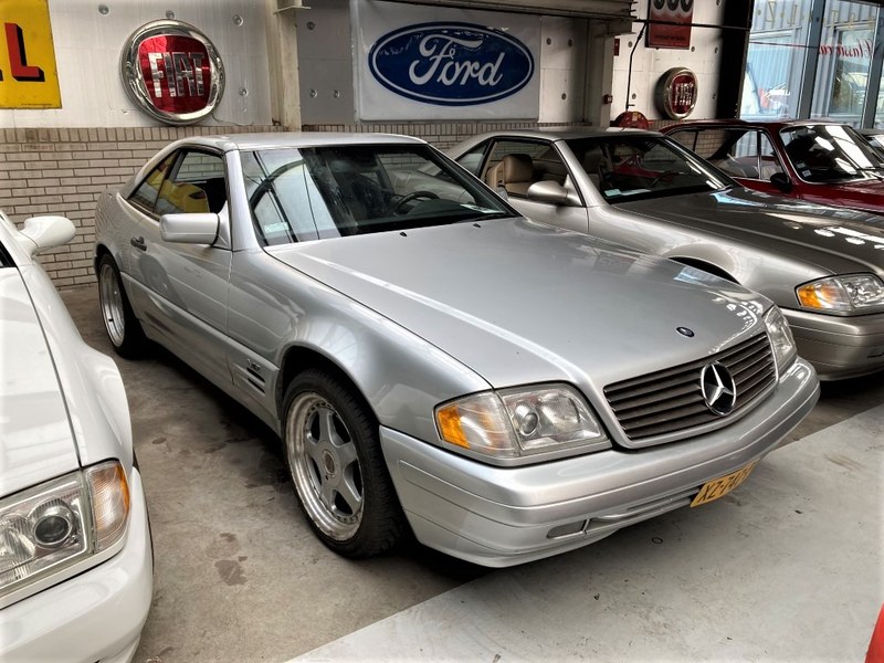 1997 Mercedes SL Class