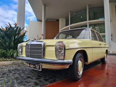 Picture of 1969 MB  230.6 (W114)  Automatic  (6 Cylinder Petrol)  66.620 Km - For Sale