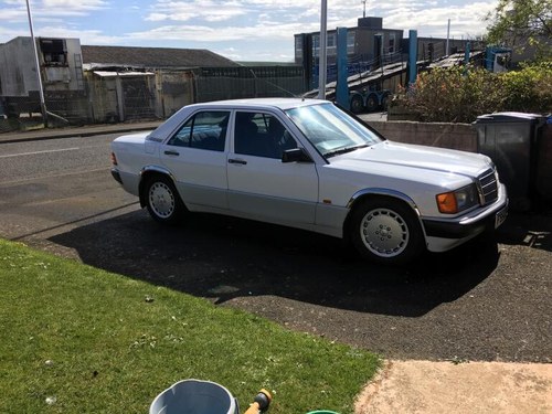 1989 Mercedes 190e must be seen For Sale