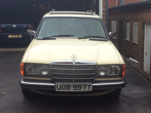 1983 Mercedes W123 200T Manual Estate Rare Opportunity SOLD
