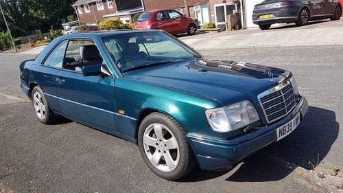1995 Last of the beautiful hand assembled Mercedes coupes. LPG For Sale