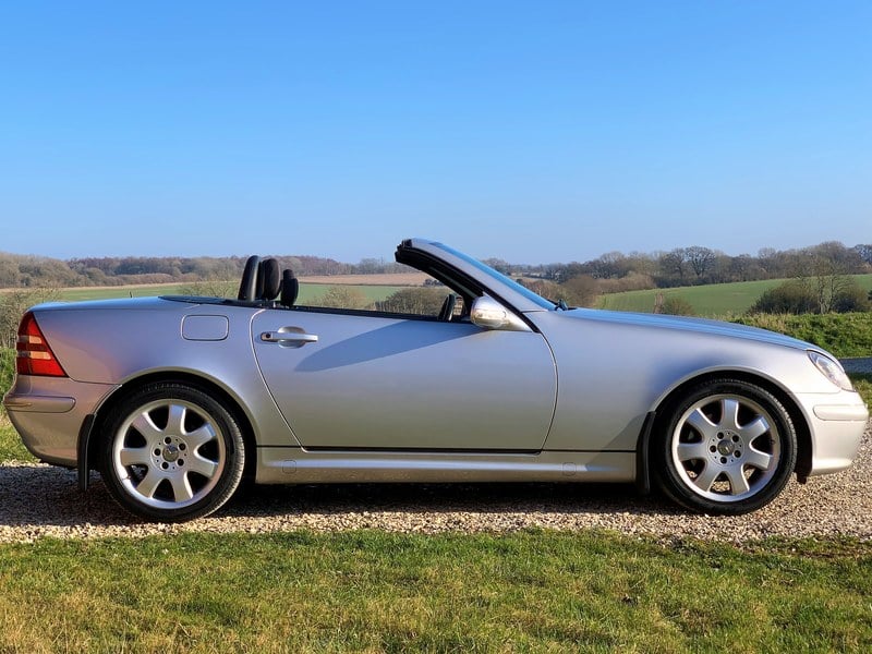 Mercedes R170 SLK320. 32k miles. High spec.