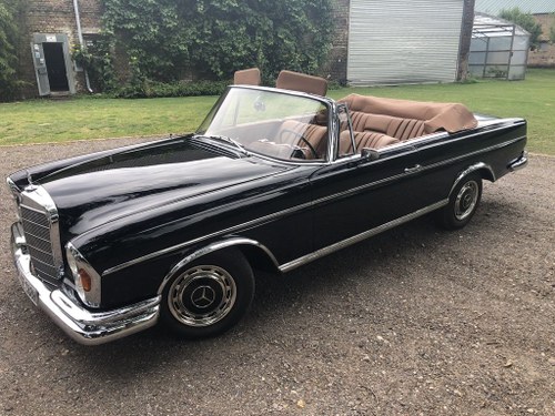 1965 Mercedes-Benz 300 SE - Top class four-seater convertible For Sale