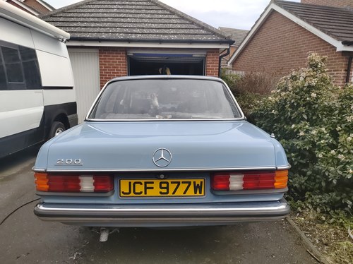 1980 Barn Find Project Car  Mercedes W123 For Sale