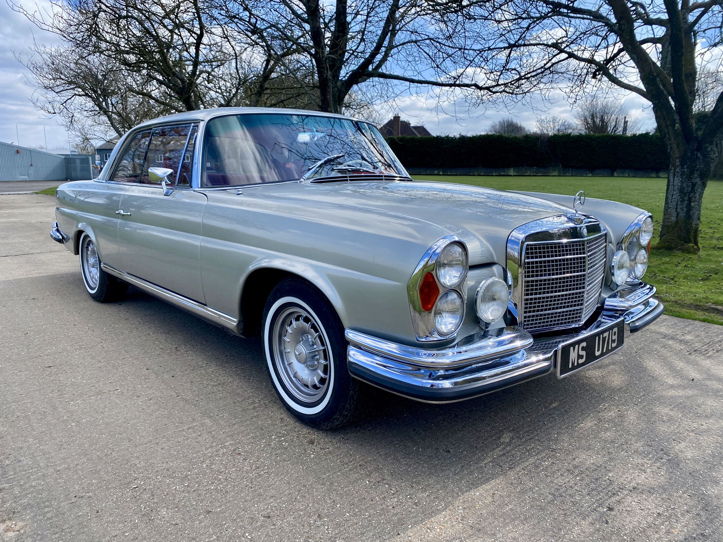 1970 Mercedes SE Series 280 SE
