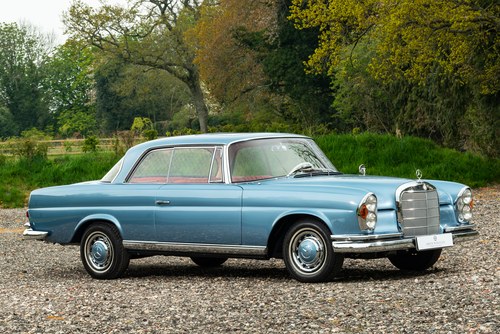 1961 Immaculately Restored Mercedes-Benz 220 SEB Coupe SOLD
