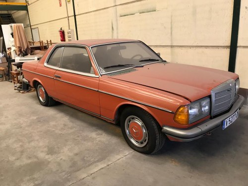 1982 Mercedes 280ce w123 coupe For Sale