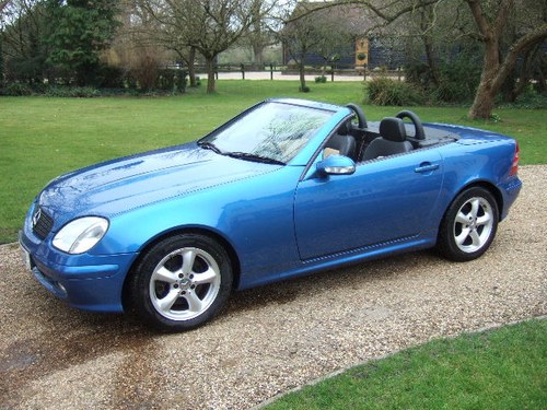 2001 Mercedes SLK320 Convertible, Lazulite Blue For Sale