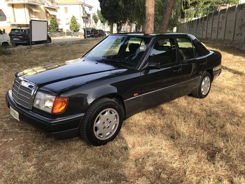 1992 Unique Mercedes 200 E 45000 kms one owner service book SOLD