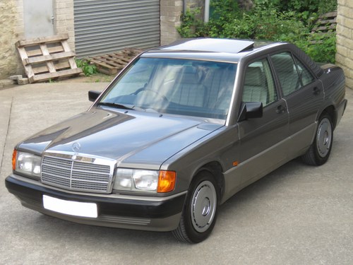 1990 Mercedes W201 190E 2.0 Auto - 48K - FSH  - 1 P/O - Pristine SOLD
