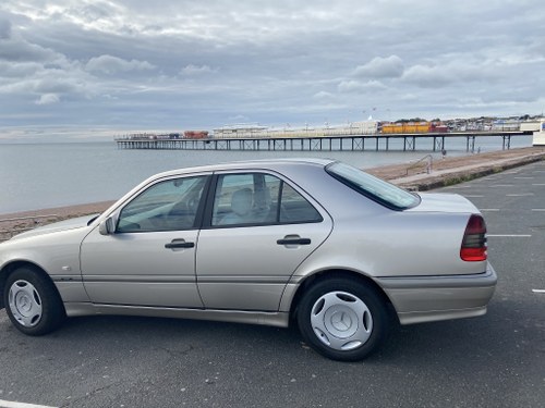 1999 C200 classic very low mileage and limited use In vendita