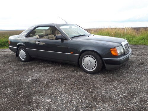 1991 Mercedes 230ce w124 low miles 83000 immaculate condition In vendita