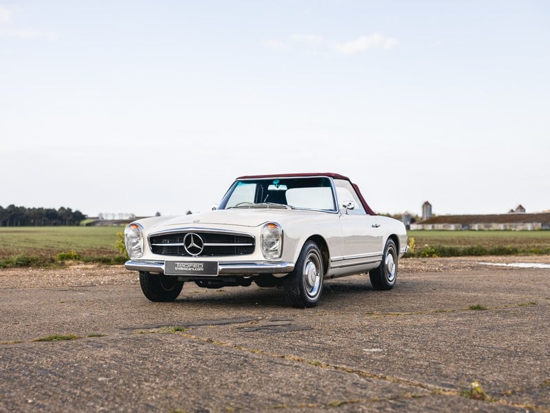 1964 Mercedes-Benz 230 SL Pagoda - Manual